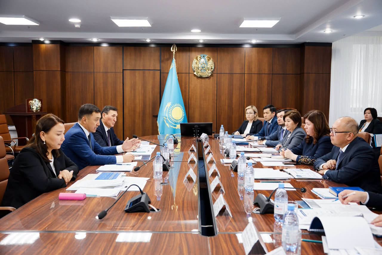 ТҮРКІСТАН ОБЛЫСЫНДАҒЫ БІЛІМ САПАСЫН АРТТЫРУ МӘСЕЛЕЛЕРІ МИНИСТРЛІКТЕ ТАЛҚЫЛАНДЫ