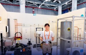 МОЛОДОЙ СПЕЦИАЛИСТ ИЗ ШЫМКЕНТА НАГРАЖДЁН НА ЧЕМПИОНАТЕ WORLDSKILLS SHANGHAI — 2026