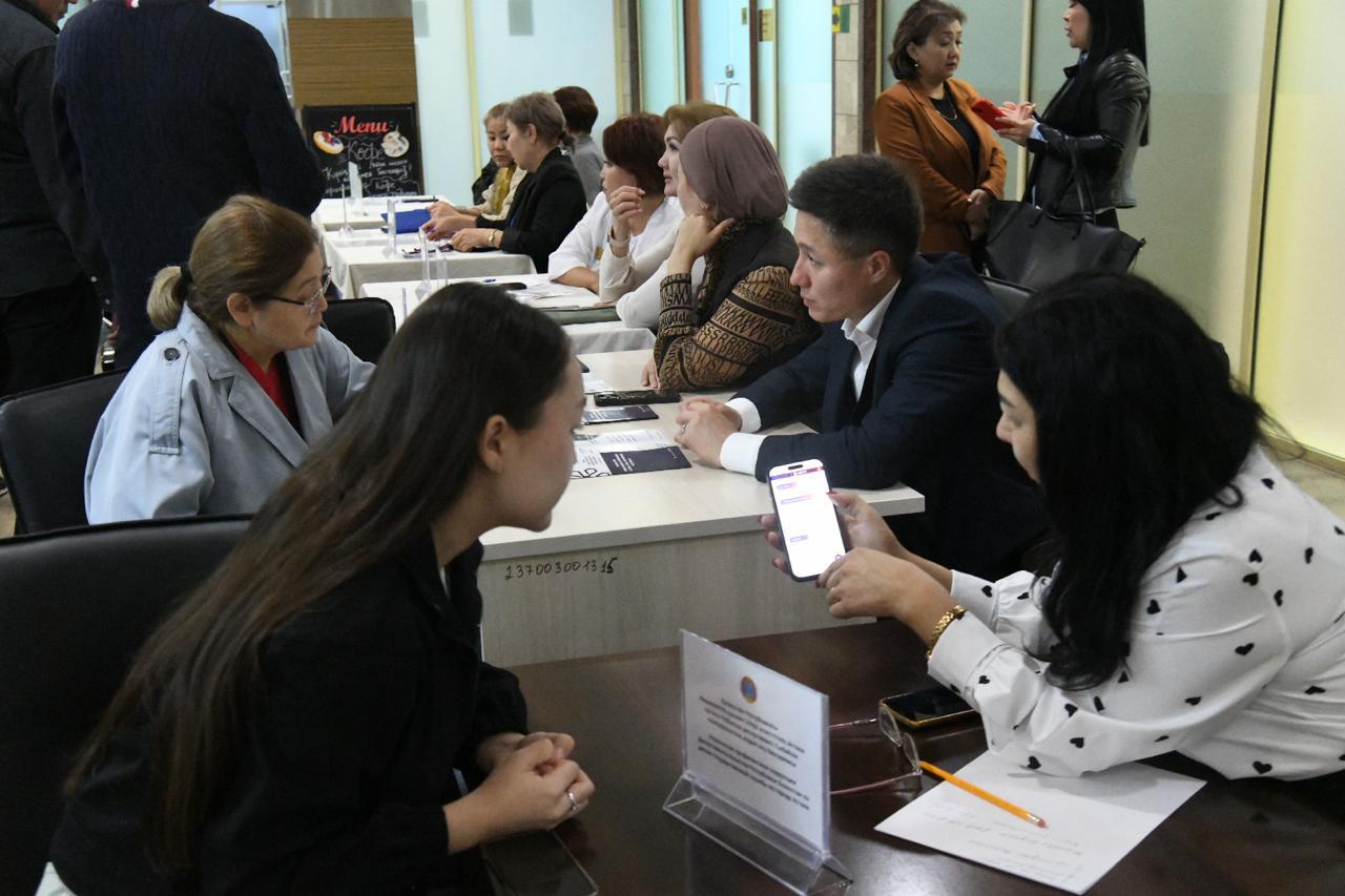 Ярмарка вакансий и день открытых дверей прошли в Астане