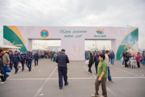 Более 600 тонн продукции представили аграрии Кызылординской и Атырауской областей на ярмарке в Астане