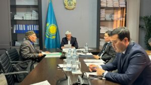 С какими вопросами жители Карагандинской области обратились к Ермаганбету Булекпаеву
