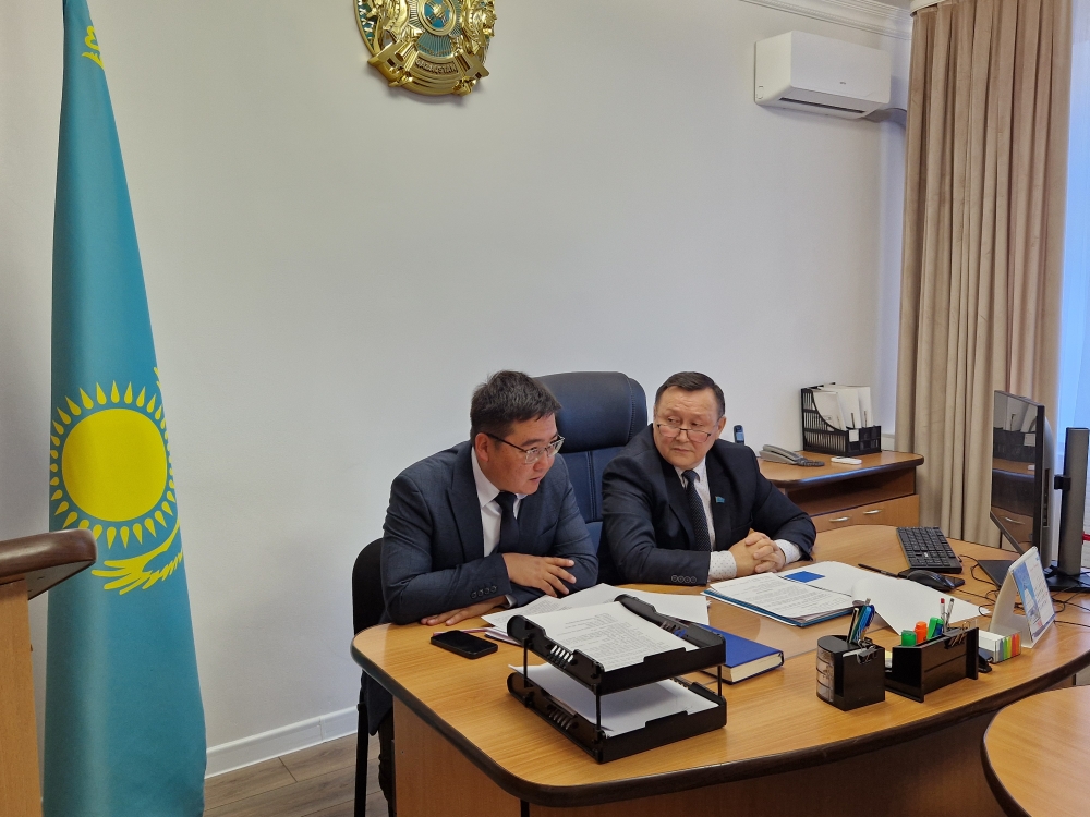 Прошло  заседание сессии.
