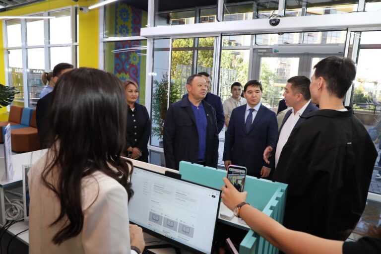 В Алматы ко Дню города открылся двенадцатый молодежный комьюнити-центр