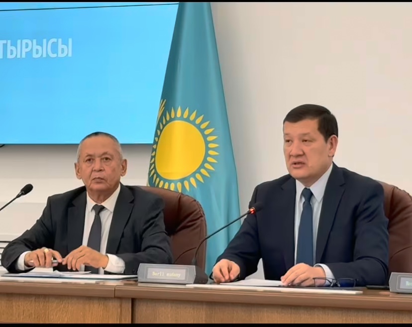 23 сентября под председательством председателя Общественного совета Б.Макеева состоялось заседание общественного совета района