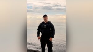 Антқа адал: "Бейжай қарап тұра алмадым..."