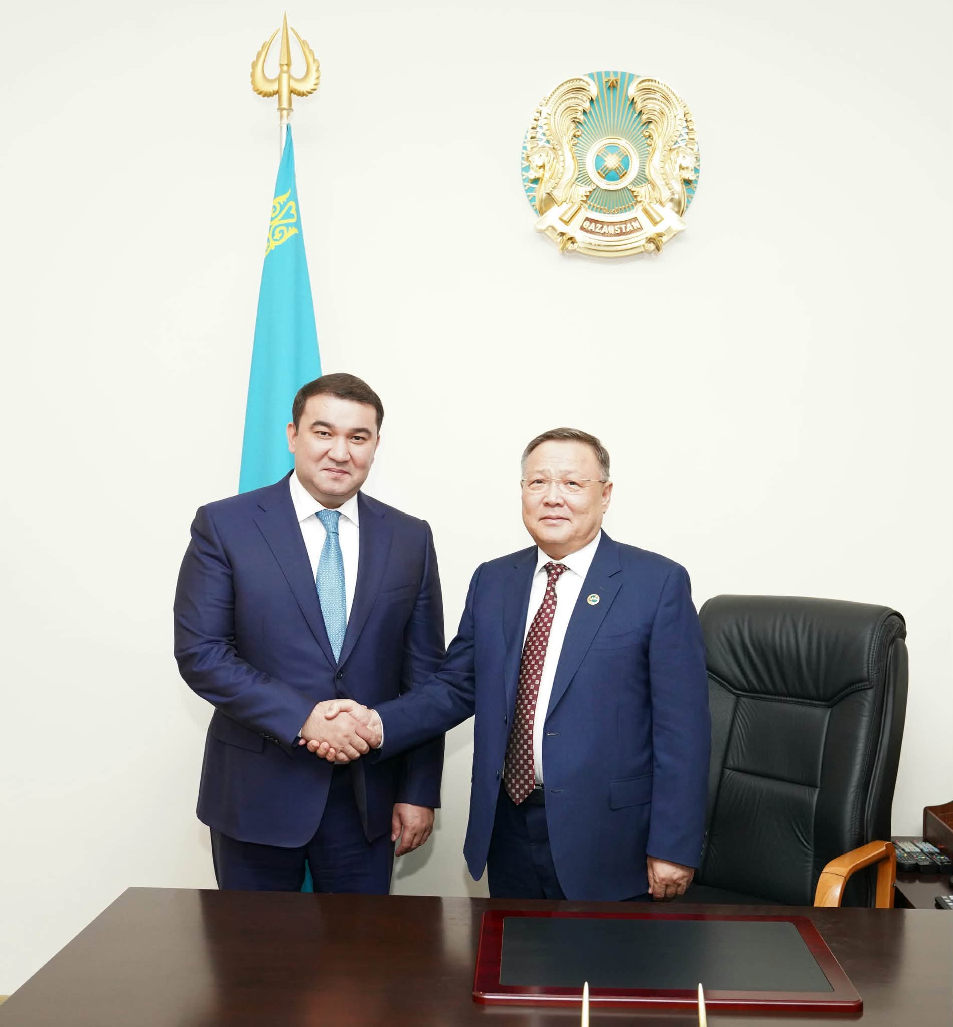 УЛАСБЕК САДИБЕКОВ НАЗНАЧЕН АКИМОМ БАЙДИБЕКСКОГО РАЙОНА