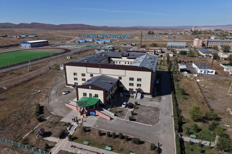В центральной больнице Кокпектинского района продолжается капитальный ремонт