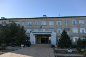 В школе села Кенгирбай би Абайского района модернизировали учебные кабинеты