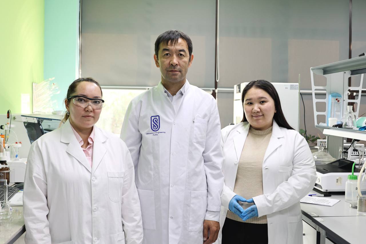 Ученые Satbayev University представили эффективные технологии очистки воды и почвы