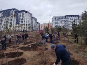 Масштабный экологический месячник в Астане: акции чистоты проходят во всех районах столицы