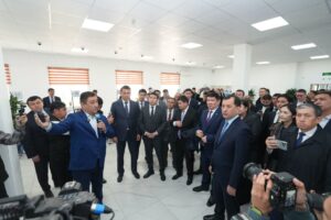 ВИЦЕ-МИНИСТР НАЦИОНАЛЬНОЙ ЭКОНОМИКИ И ДЕЛЕГАЦИИ РЕГИОНОВ ОЗНАКОМИЛИСЬ В ТУРКЕСТАНСКОЙ ОБЛАСТИ С ПРОЕКТОМ «КОМАНДА РАЗВИТИЯ СЕЛА»