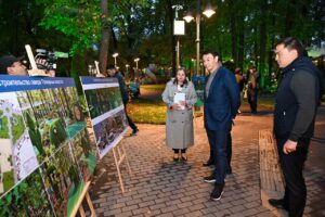 В Жетысуском районе Алматы благоустроили километровую аллею и обновили парк «Жетісу»