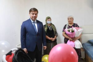 ТУРКЕСТАН: В САРЫАГАШЕ РОДИЛАСЬ ТРОЙНЯ