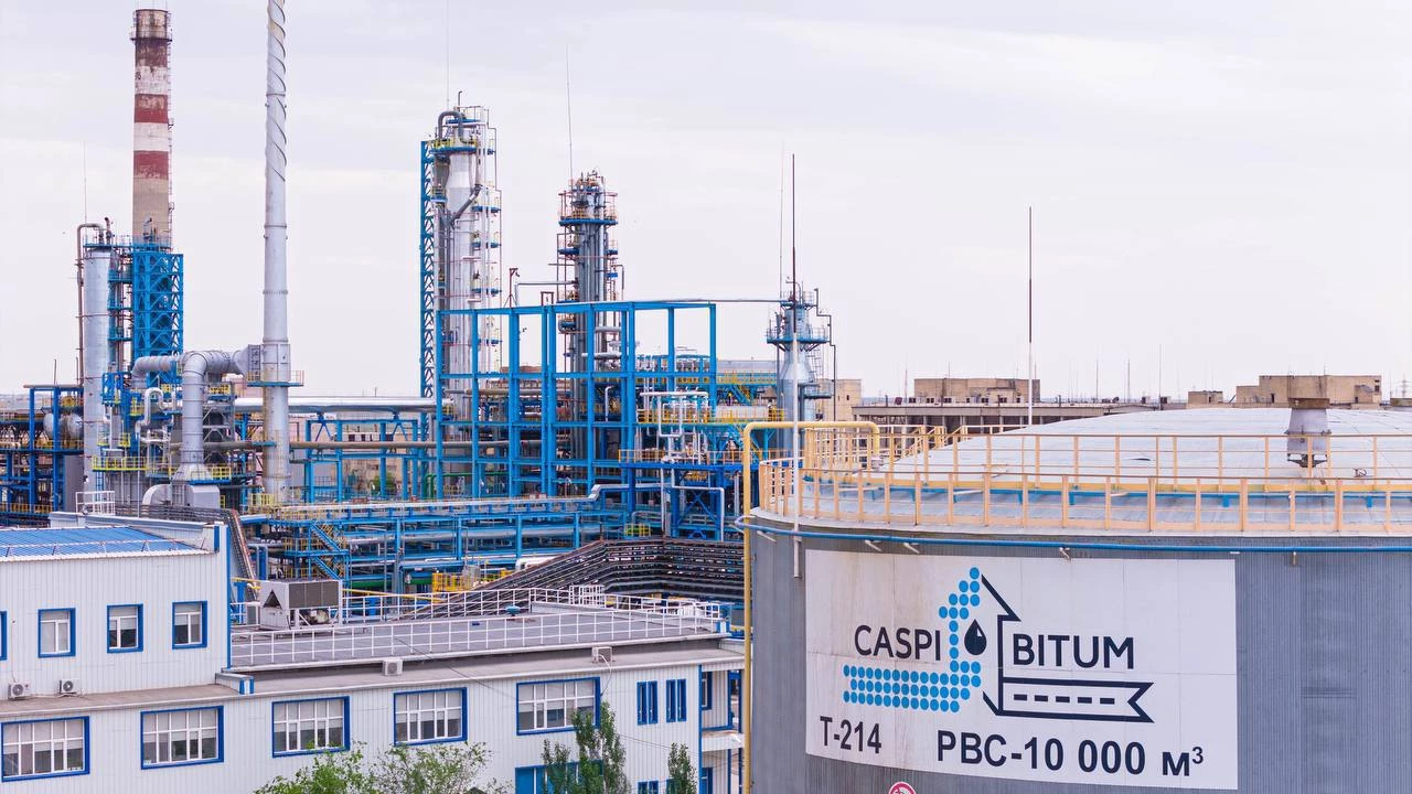 CASPI BITUM и ПНХЗ с 1 ноября переходят на выпуск дорожного битума с учётом климатических условий регионов
