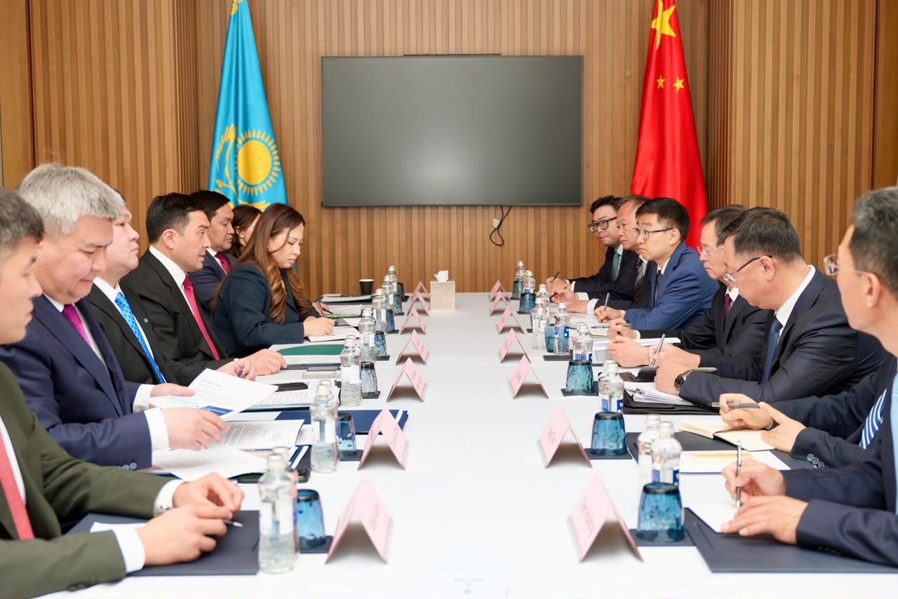 Глава Минэнерго и президент CNPC обсудили ключевые проекты в нефтяной отрасли