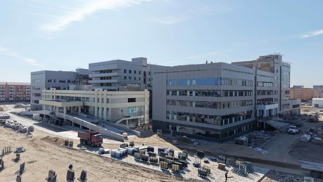 Құрылыс нысандарындағы жұмыс барысы тексерілді