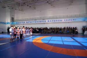 Астана жасөспірімдер арасында күрестен «Жас сарбаз барысы» турнирі өтті