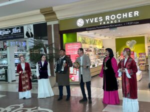 В ЧЕСТЬ ДНЯ РЕСПУБЛИКИ — ПРАЗДНИЧНЫЕ СКИДКИ
