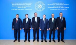 Вице-министр промышленности и строительства РК Рахымжан Исакулов принял участие во второй встрече глав оборонных ведомств ОТГ
