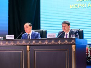 Ербол Карашукеев встретился с жителями Меркенского района