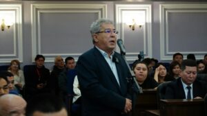 Рекордная газификация и мегапроект на Карачаганаке: вице-министр энергетики Ерлан Акбаров встретился с жителями ЗКО