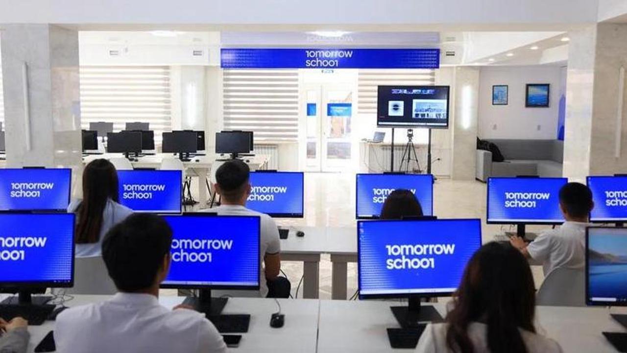 В Караганде стартовал набор на второй поток школы искусственного интеллекта и программирования