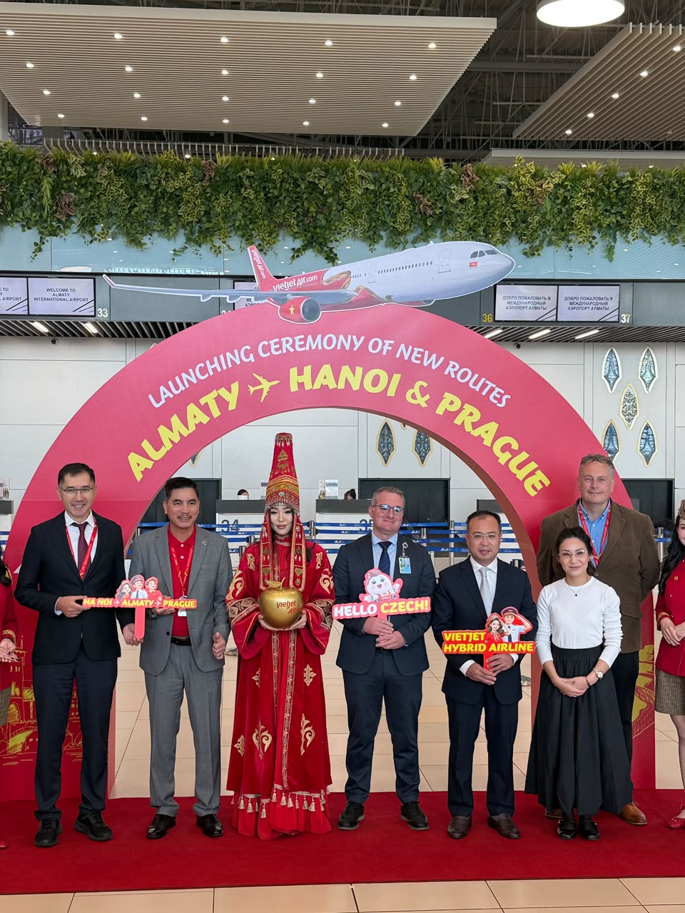 VietJet Air открыла новый авиамаршрут Ханой – Алматы – Прага