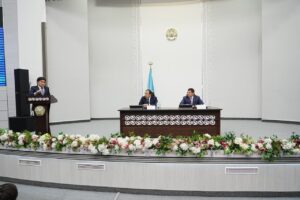 В Казахстане определены меры по повышению качества местных дорог