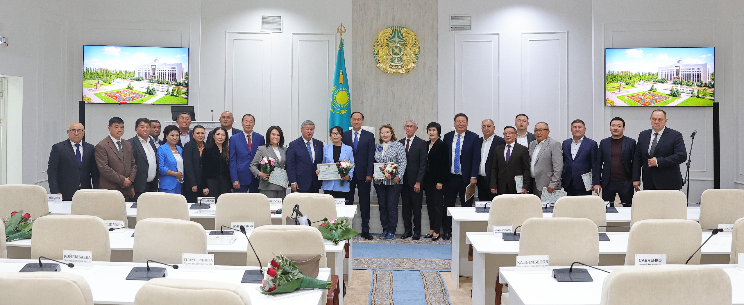 Ербол Карашукеев отметил вклад депутатов областного маслихата в развитие Жамбылской области