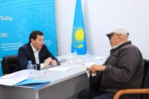 Асхат Шахаров провел прием граждан по личным вопросам
