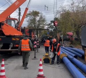 В Караганде продолжают обновлять водопроводные сети