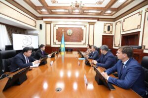 Нурдаулет Килыбай встретился с членами Қазақстан Халық Кеңесі