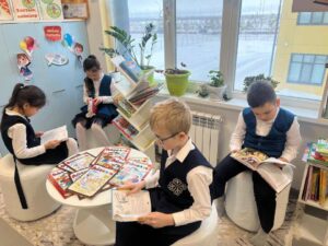 Повышение интереса учащихся: в школах Астаны открываются внутриклассные уголки чтения