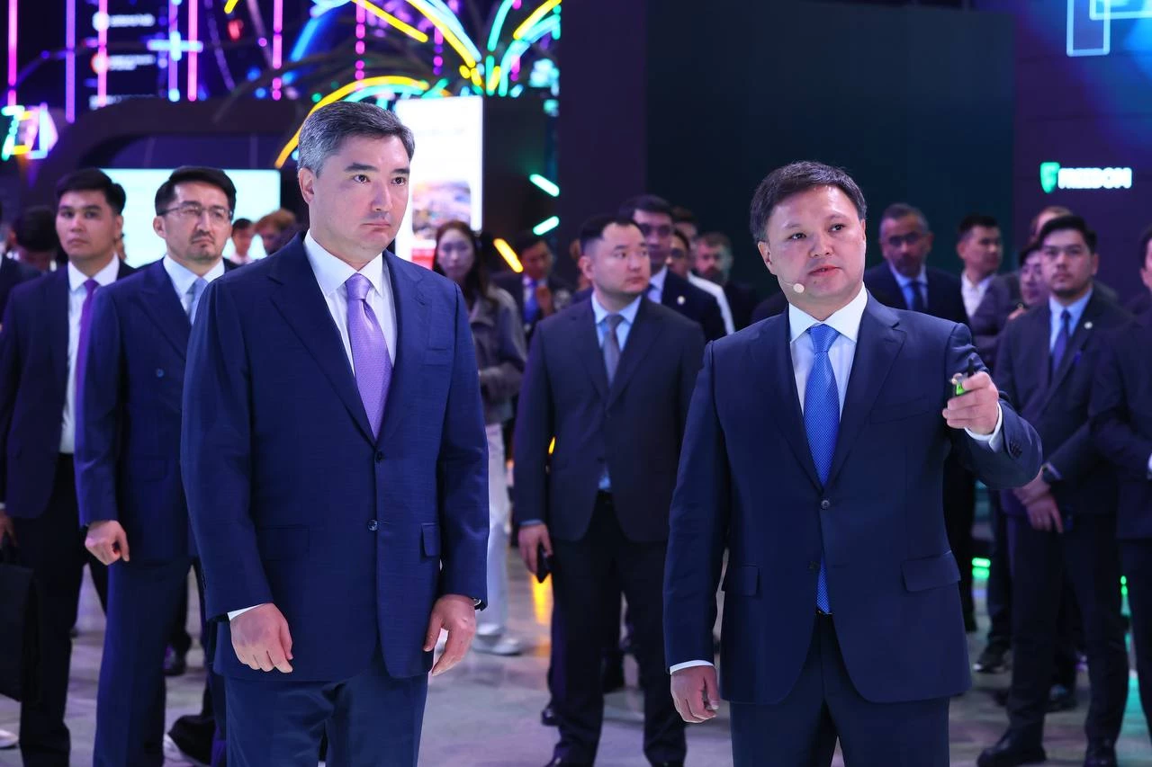 AI & Digital Bridge 2026: КМГ представил Цифровой двойник месторождений